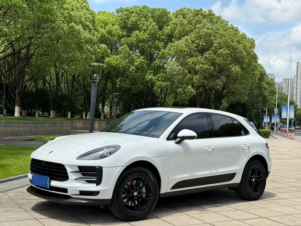 Porsche Macan 2020