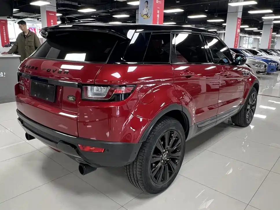 Land Rover Evoque — миниатюра 6