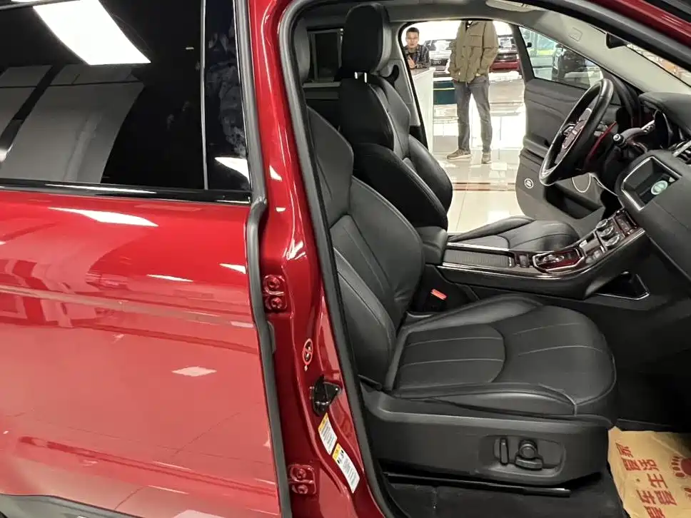 Land Rover Evoque — миниатюра 20
