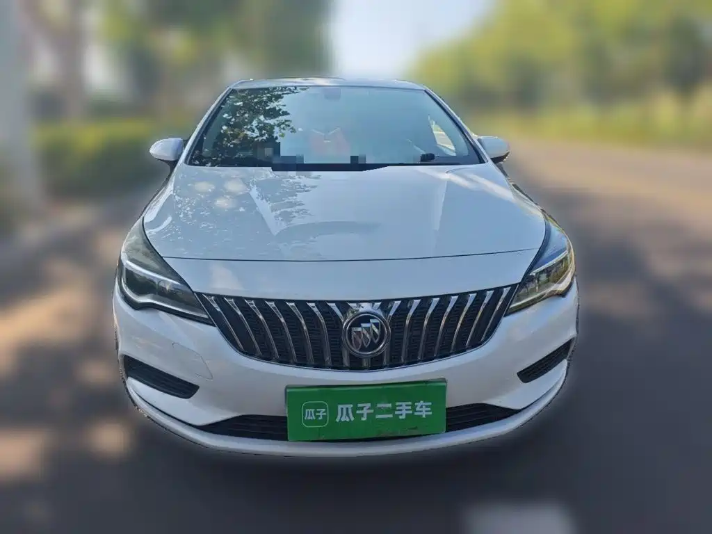 Buick Verano — миниатюра 23
