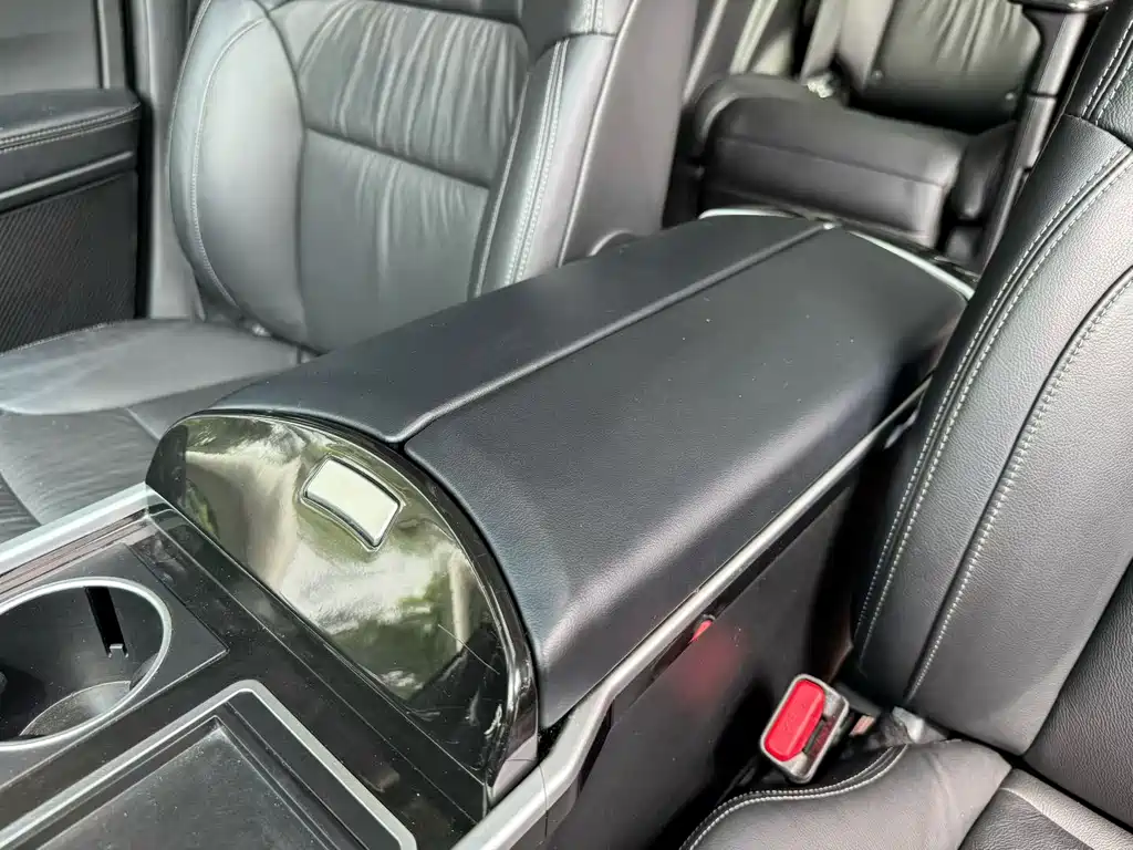 Honda Elysion 2019 2.0L Luxury