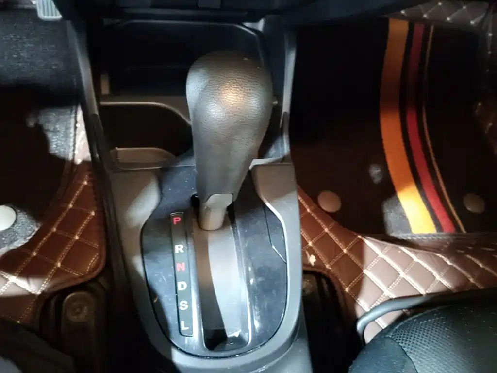 Honda Fit — миниатюра 14
