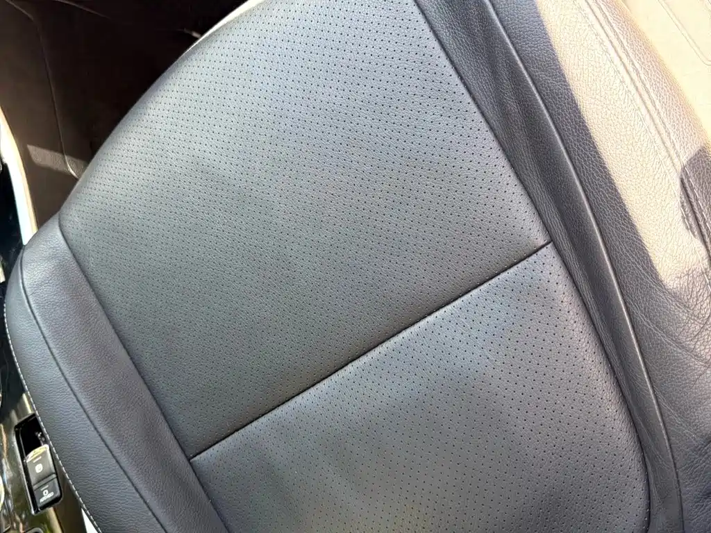 Mitsubishi Outlander — миниатюра 10