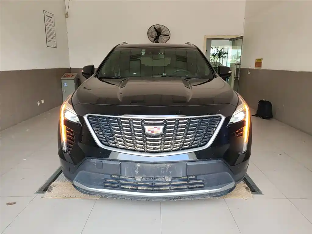 Cadillac XT4 2022 28T Luxury