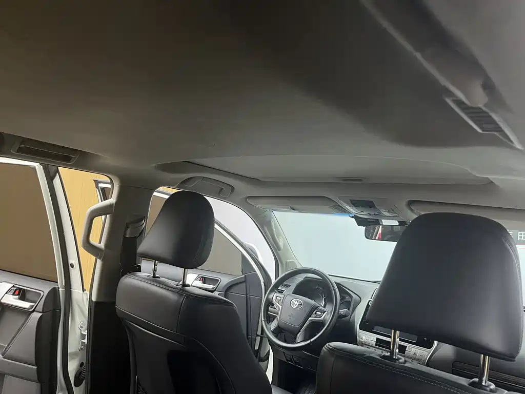 Toyota Prado — миниатюра 15