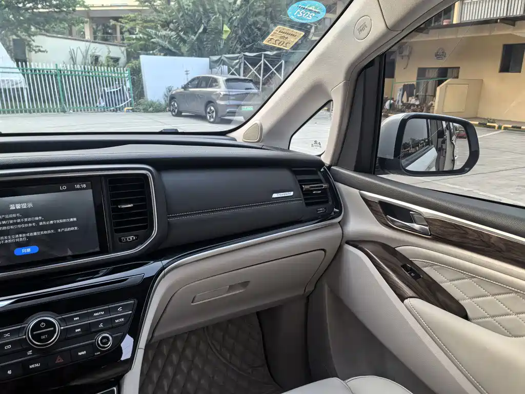 GAC Motor Trumpchi M8 — миниатюра 15