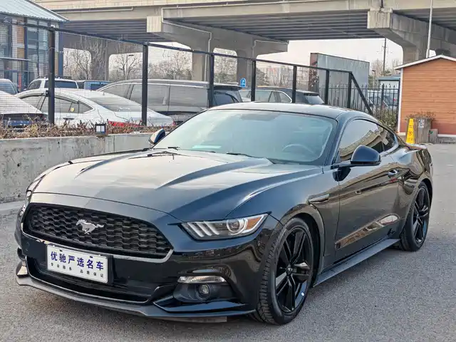 FORD MUSTANG 2017