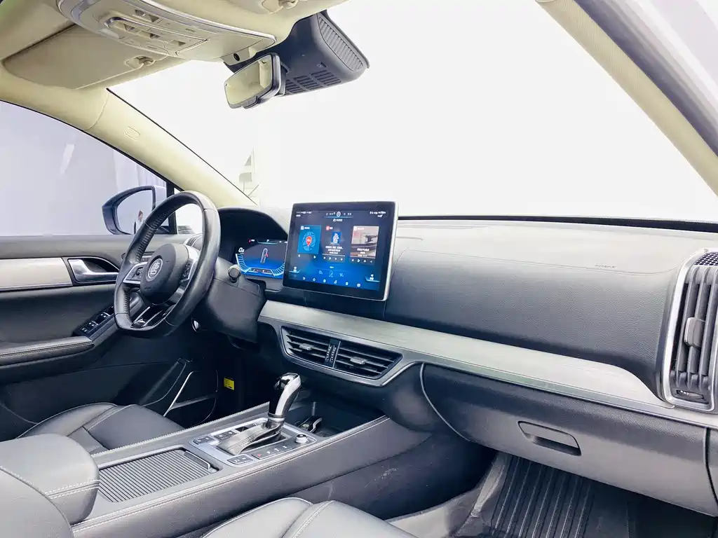 BYD Tang 2019 2.0T AT 7 мест VI