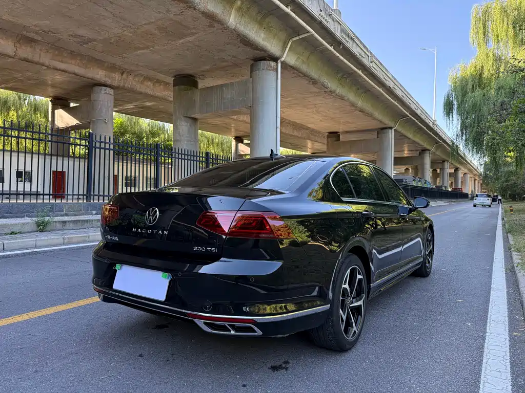 Volkswagen Magotan — миниатюра 5