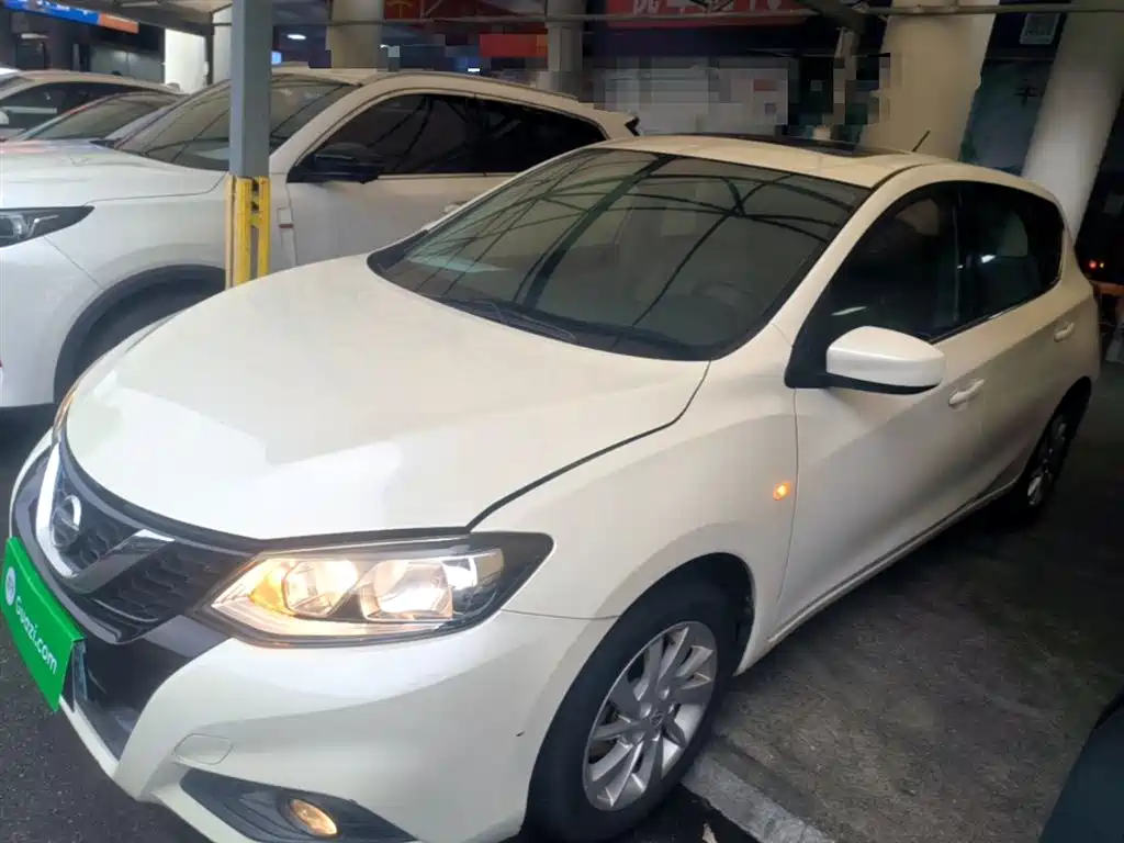 Nissan Tiida 2016