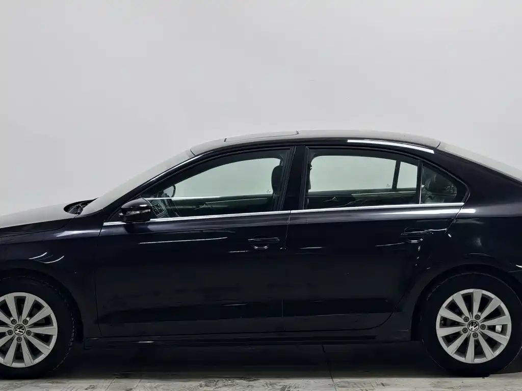 Volkswagen Sagitar — миниатюра 7