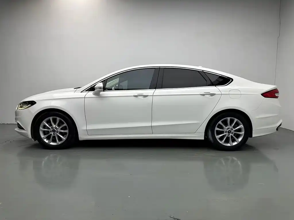 Ford Mondeo — миниатюра 3