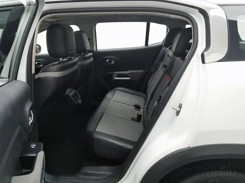 Citroen C5 AIRCROSS — миниатюра 15