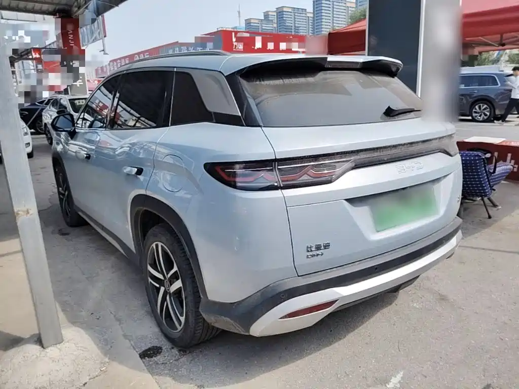 BYD L DM-i — миниатюра 5