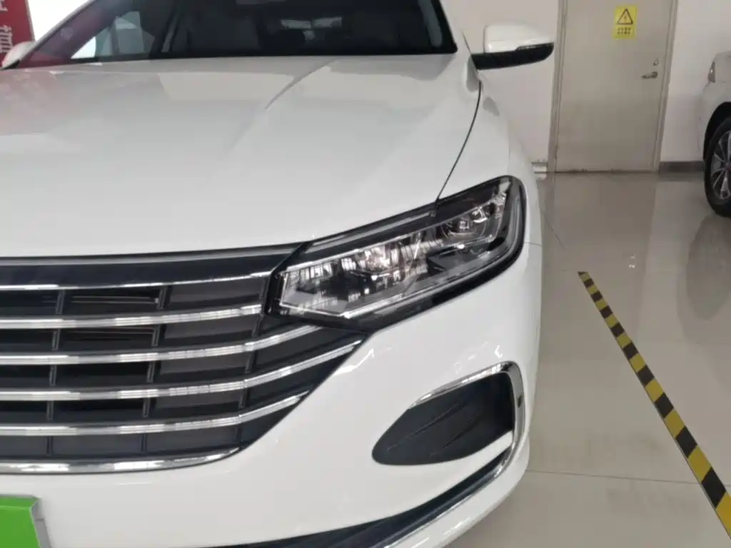 Volkswagen Lavida — миниатюра 24