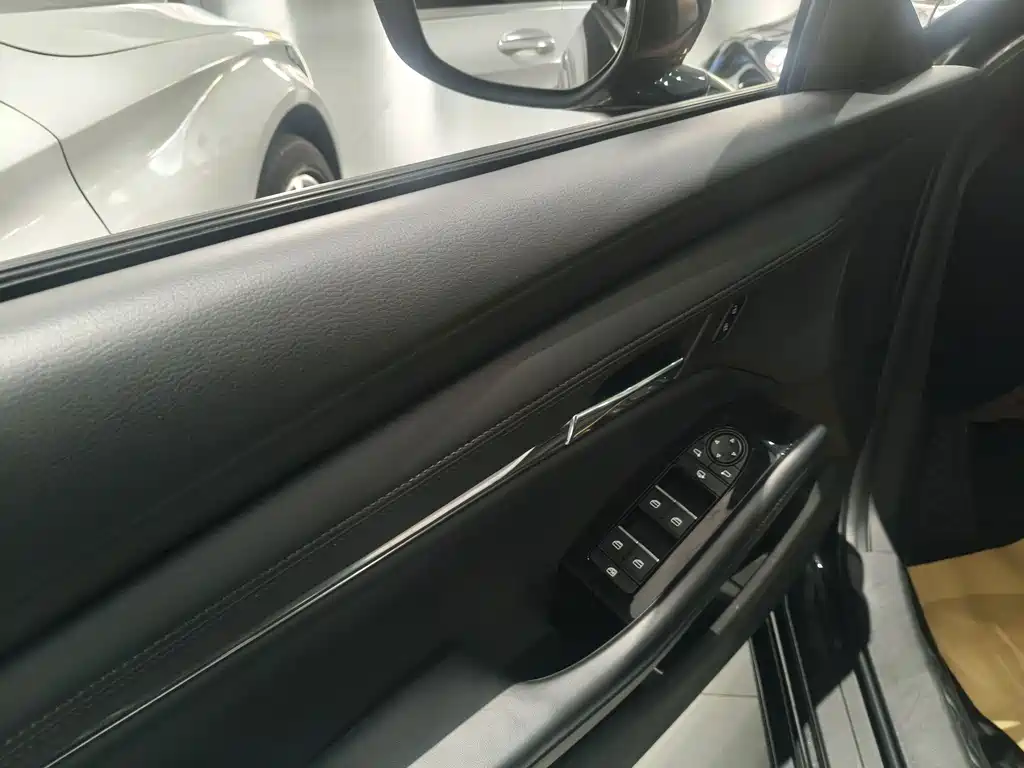Mazda 3 Axela — миниатюра 5