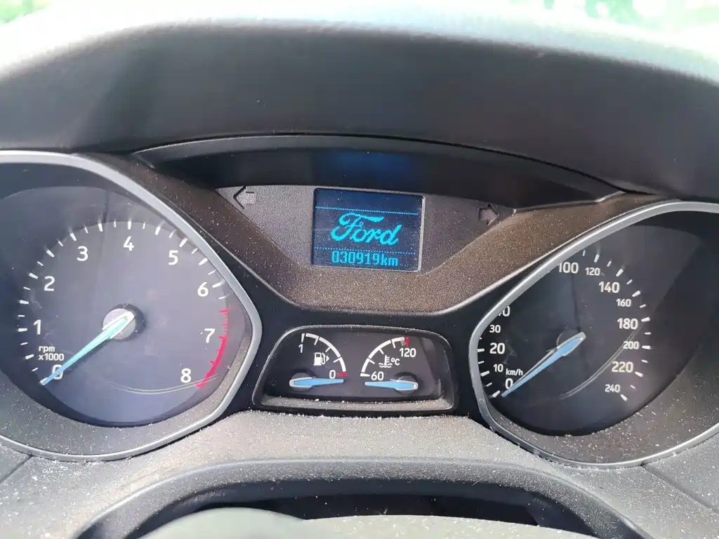 Ford Focus — миниатюра 8