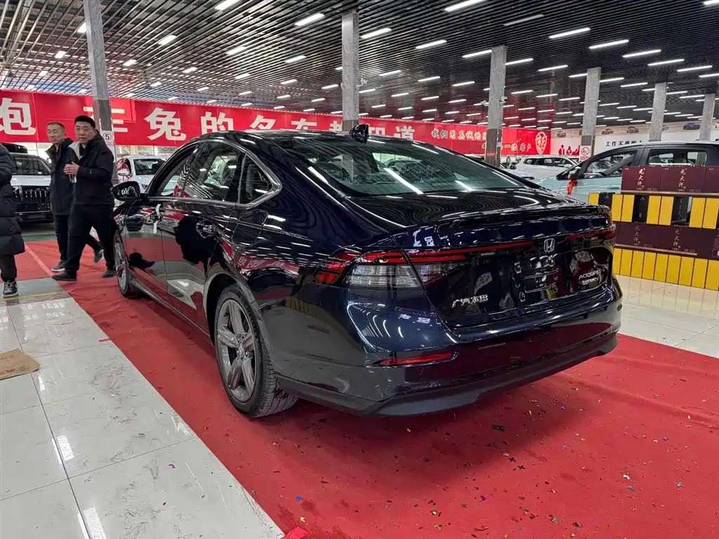 Honda Accord New Energy — миниатюра 3