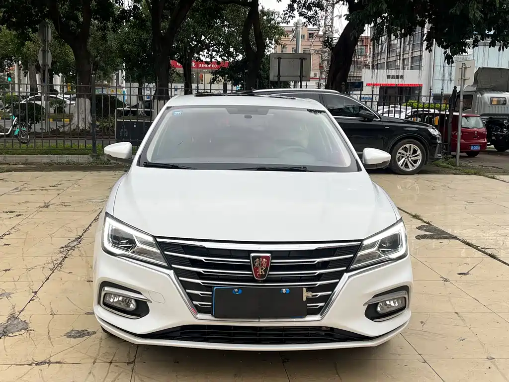 Roewe i5 2020 1.5L AT 4G Flagship