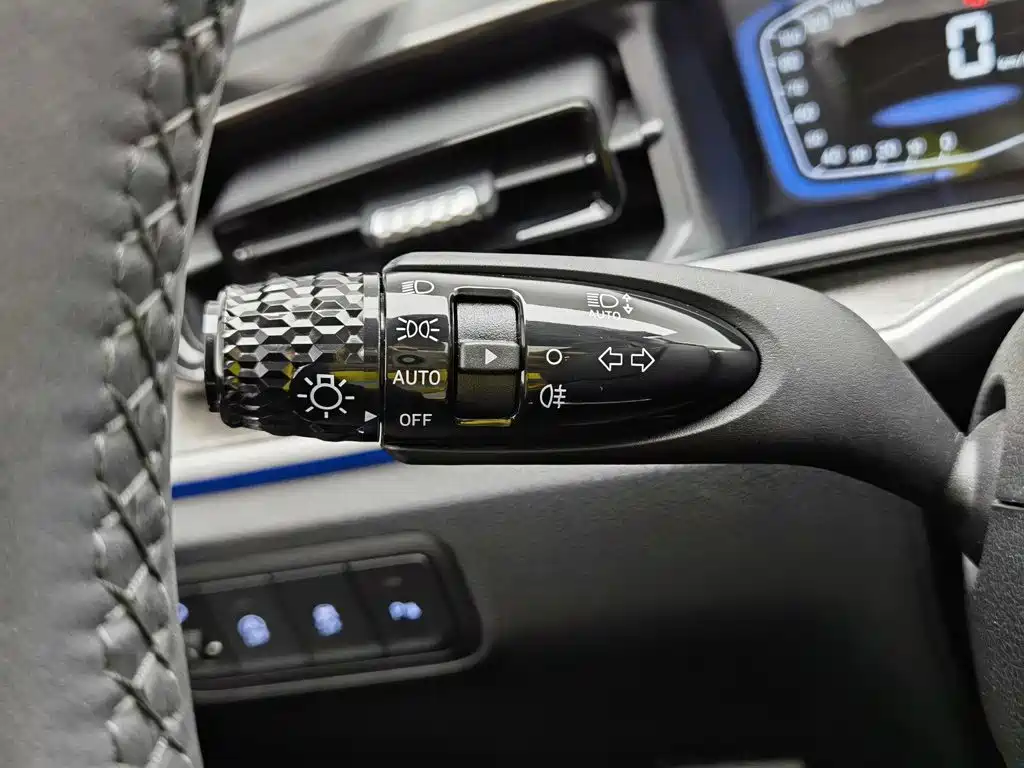 Hyundai Custo — миниатюра 21