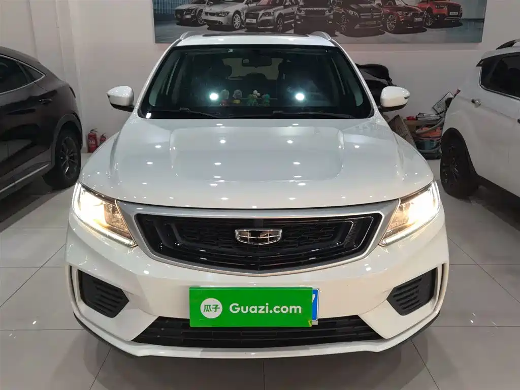 GEELY AUTOMOBILE VISION X6