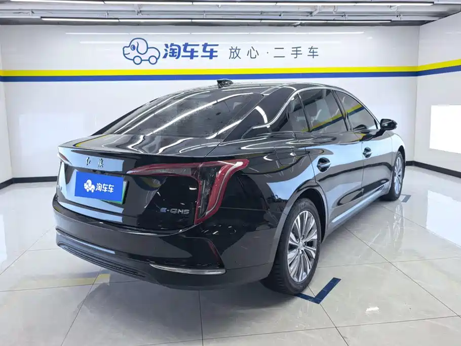 Hongqi E-QM5 2024 500km
