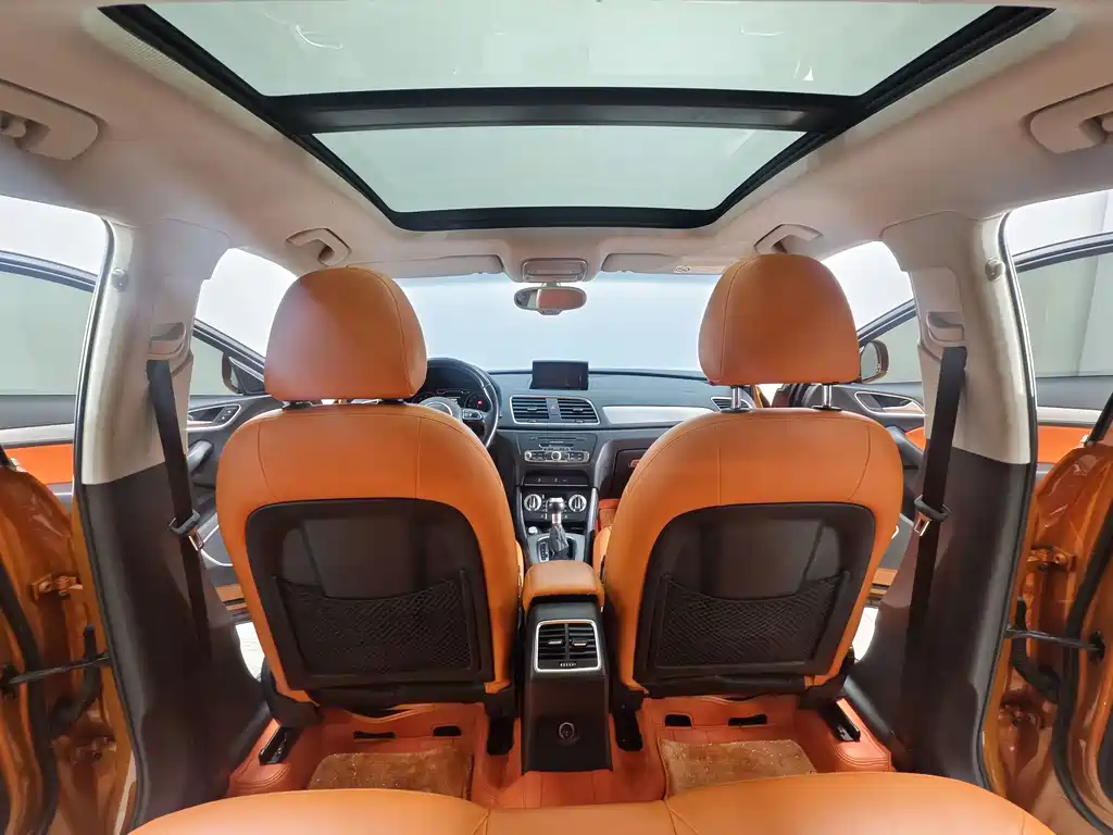 Audi Q3 — миниатюра 10