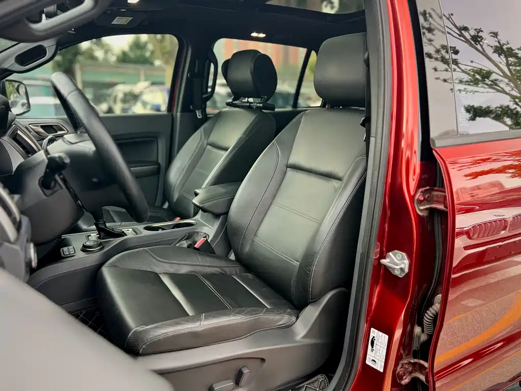 Ford Everest 2.0T Gasoline Auto 4WD Luxury Edition 5 seats, фото 19