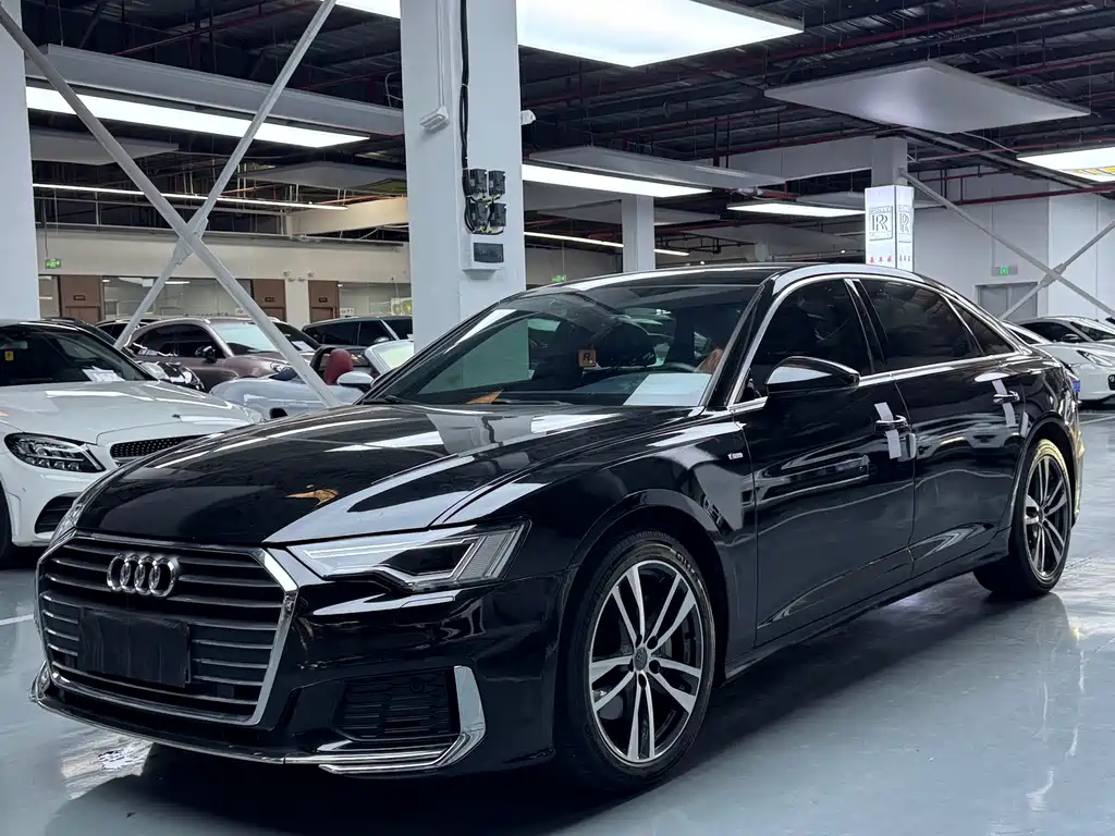Audi A6L 2022