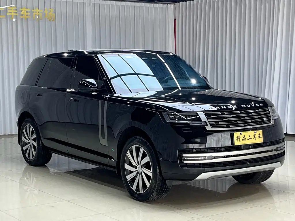 Land Rover Range Rover 2023 3.0 L6 400PS мест Long Wheelbase