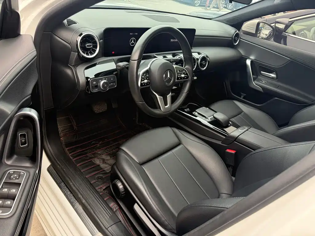 MERCEDES-BENZ A CLASS