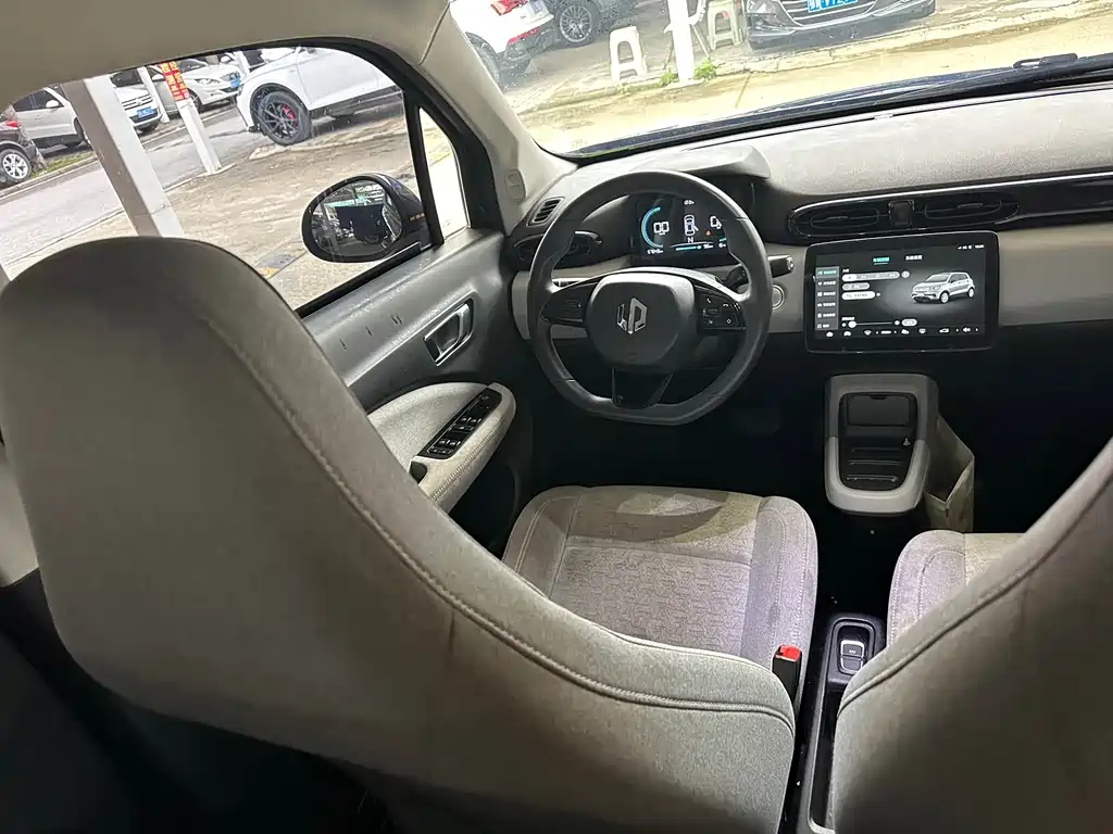 Leapmotor T03
