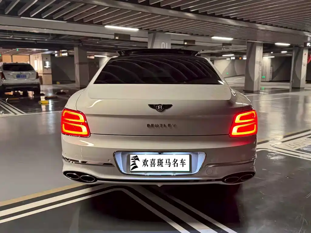 BENTLEY FLYING SPUR PLUG IN HYBRID