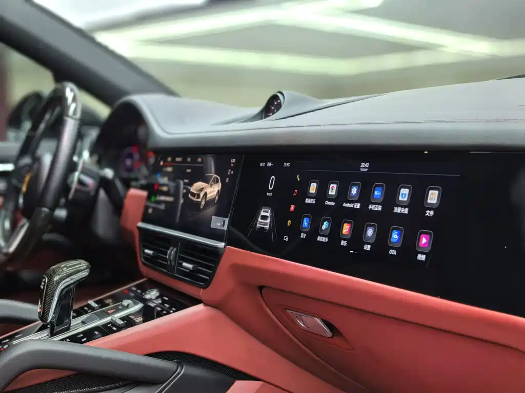 Porsche Cayenne — миниатюра 27