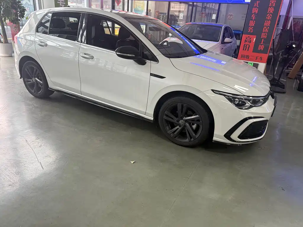 Volkswagen Golf — миниатюра 4