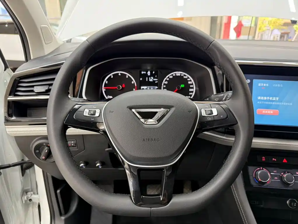 Jetta VS5 — миниатюра 10