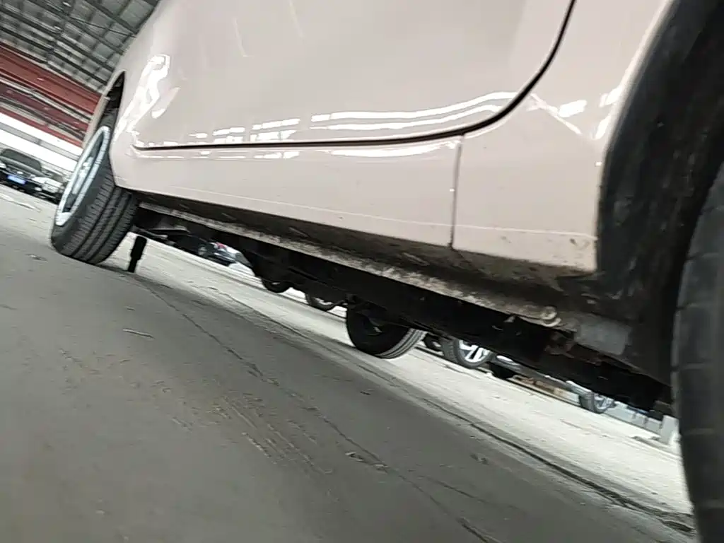 Wuling MINIEV — миниатюра 21