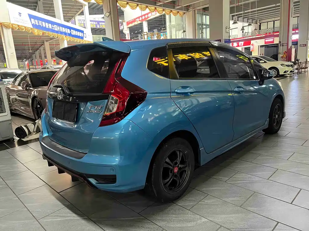 Honda Fit — миниатюра 2