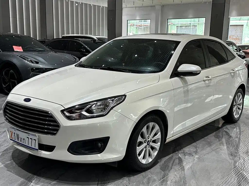 Ford Escort 2017