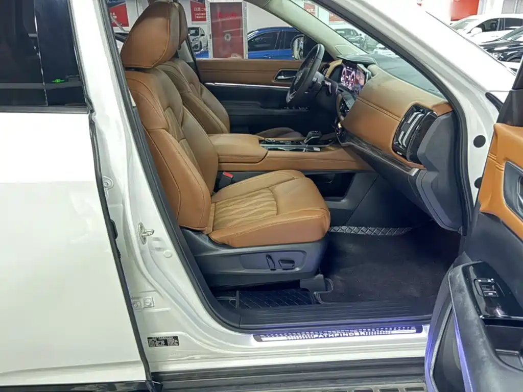 Nissan Teramont — миниатюра 18
