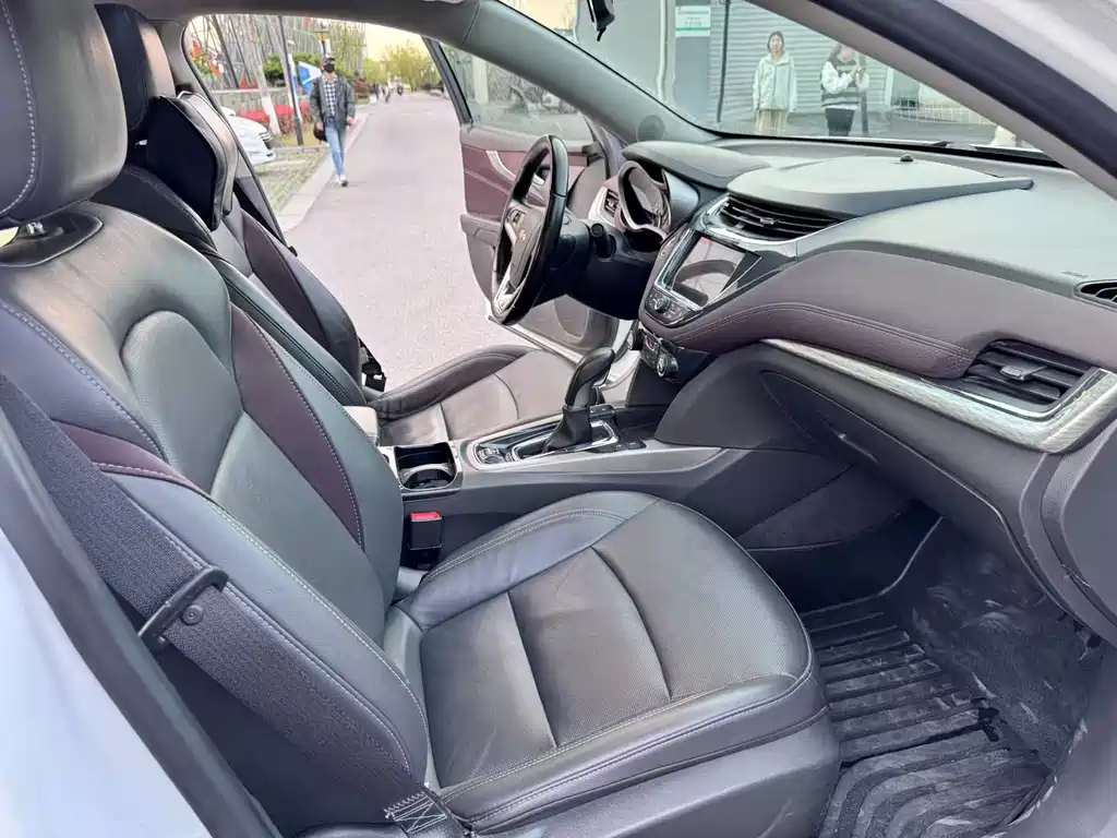 Chevrolet Malibu — миниатюра 7