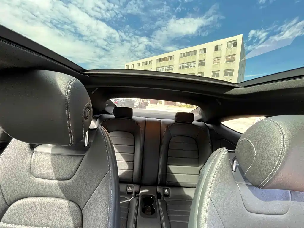 Mercedes-Benz C-Class (Import) — миниатюра 8