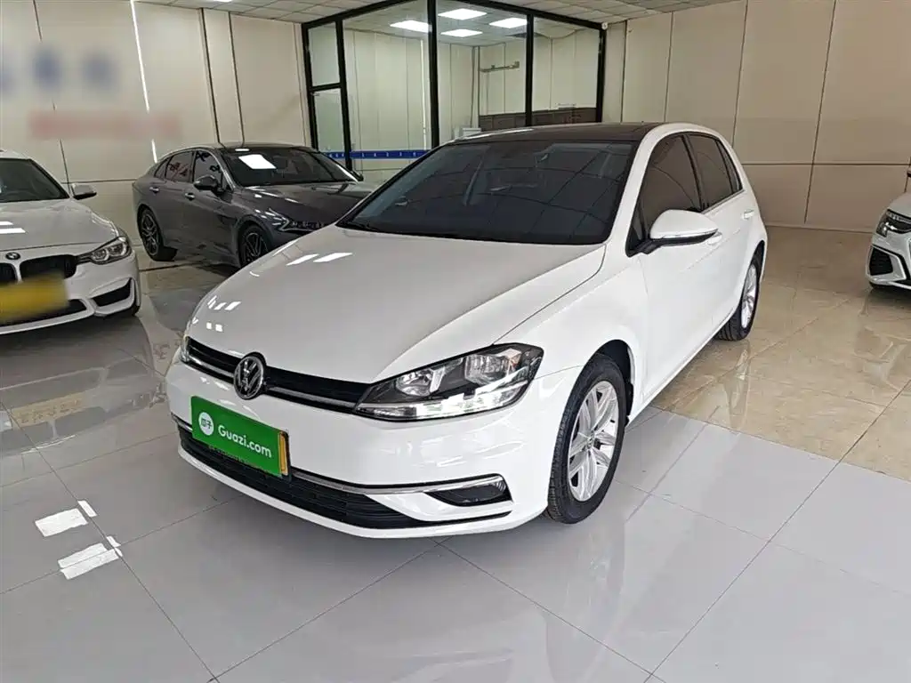 Volkswagen Golf 2020