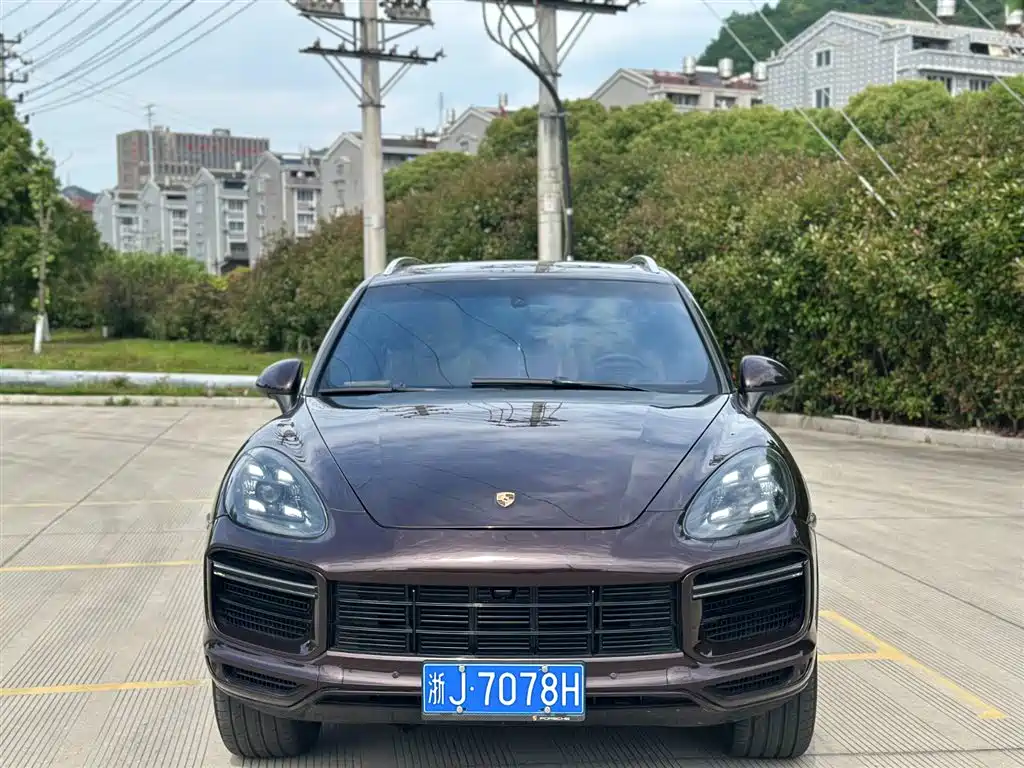 Porsche Cayenne 2014 Cayenne Platinum Edition 3.0T