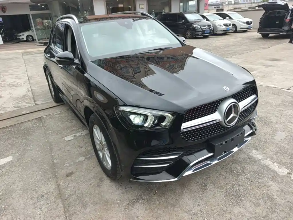 Mercedes-Benz GLE (Import) — миниатюра 4