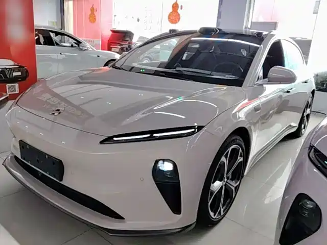 2024 Nio ET5