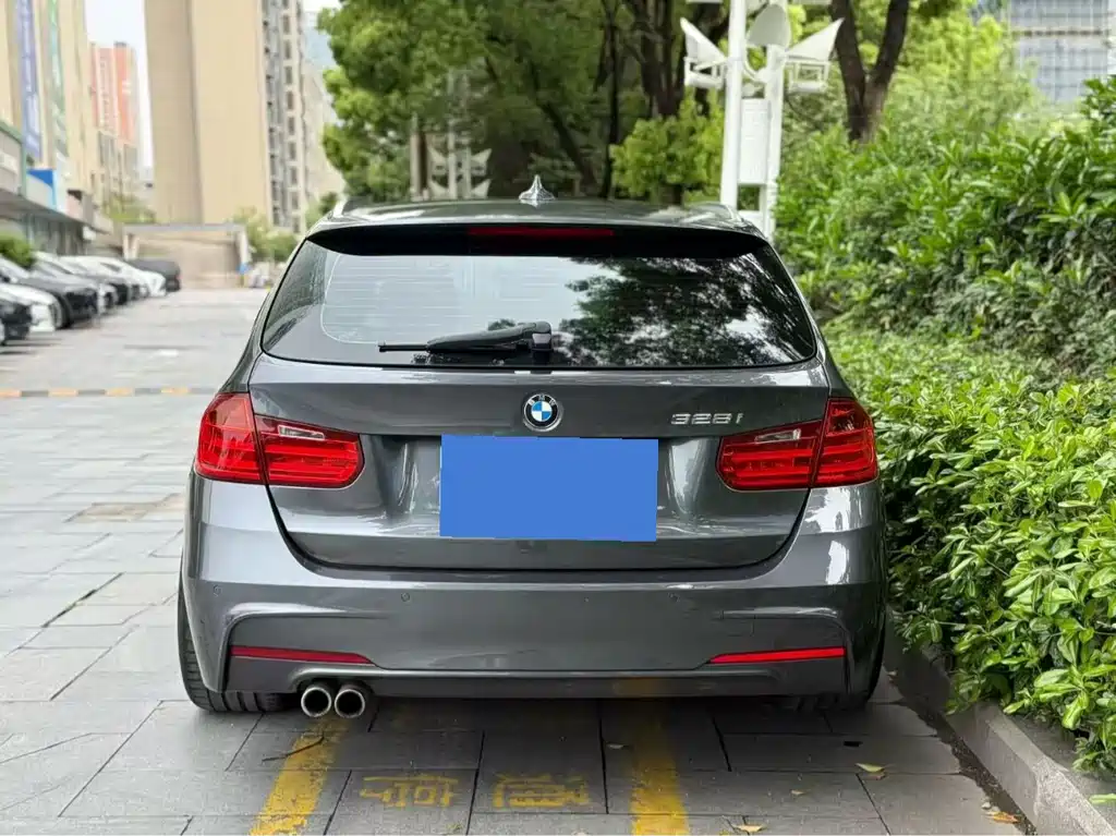 BMW 3 Series 3 2013 328i M Sport