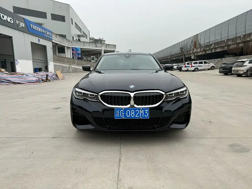 BMW 3 Series 3 2022 325Li M Sport