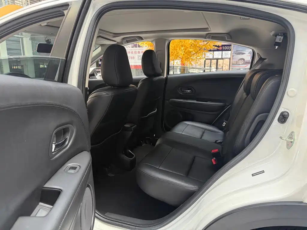 Honda Vezel — миниатюра 10