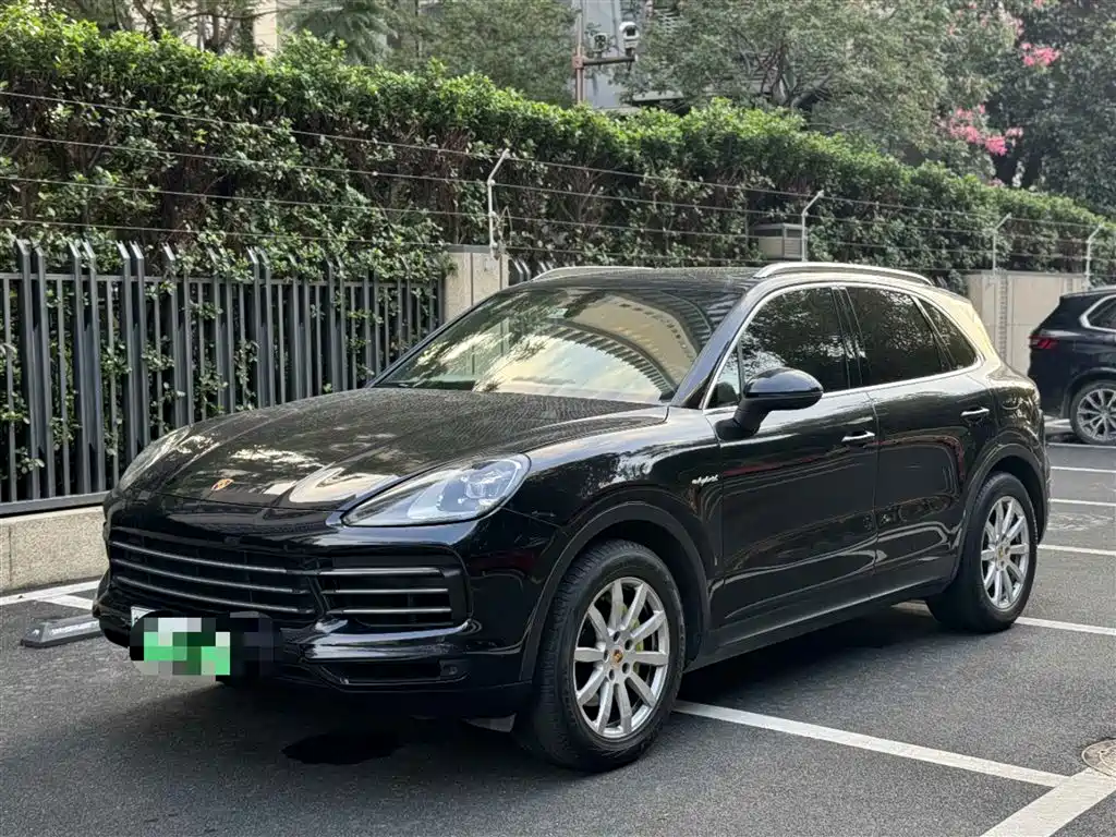 PORSCHE CAYENNE NEW ENERGY